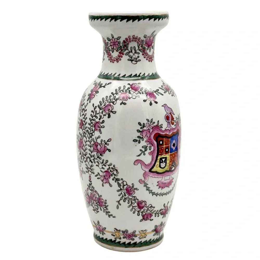 Vintage Armorial Family Crest Vase Chinese Porcelain European Market Export Ware - Picture 5 of 11
